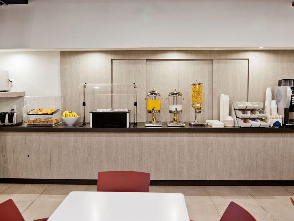 City Express Junior By Marriott Aguascalientes Centro Exterior foto