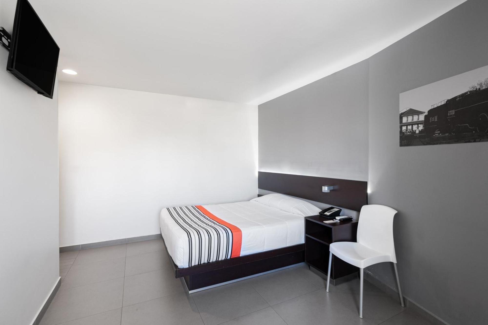 City Express Junior By Marriott Aguascalientes Centro Exterior foto