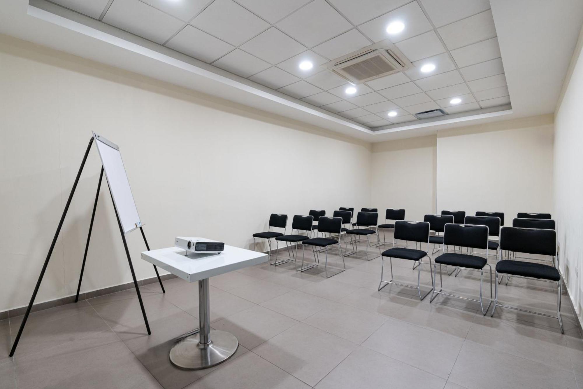 City Express Junior By Marriott Aguascalientes Centro Exterior foto