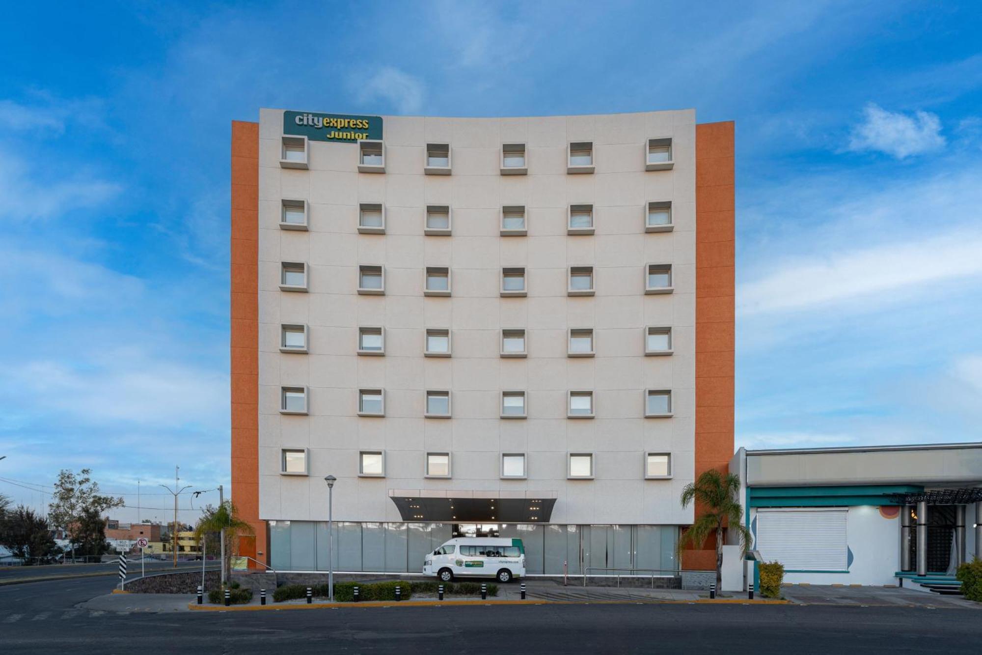 City Express Junior By Marriott Aguascalientes Centro Exterior foto